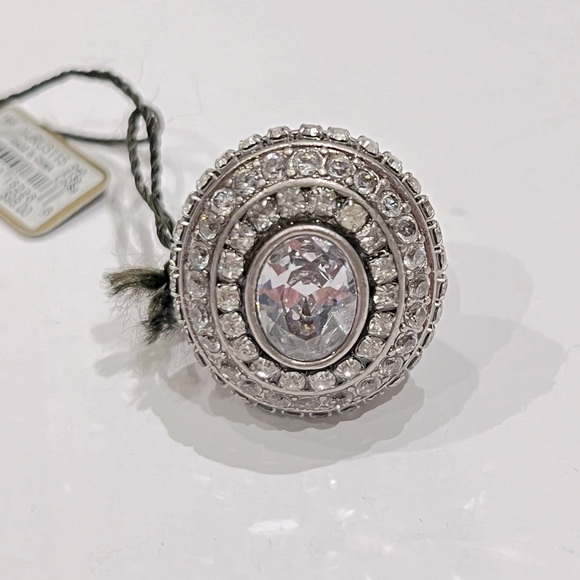 NWT Juicy Couture Clear Oval Faceted Center Crystal Ring w/ Clear Pave Crystals - Picture 6 of 9